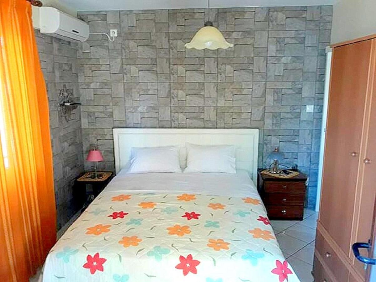 Korona Apartments Vathy  Bagian luar foto