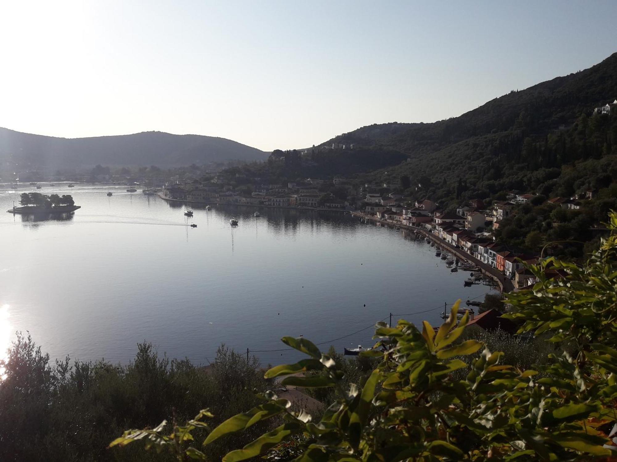Korona Apartments Vathy  Bagian luar foto